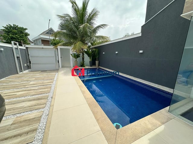 Casa 5 quartos e 5 banheiros, à venda, no bairro Recreio dos Bandeirantes em Rio de Janeiro