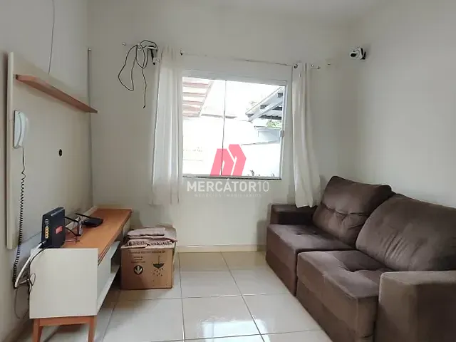 Casa 2 quartos e 1 banheiro, à venda, no bairro Velha Central em Blumenau
