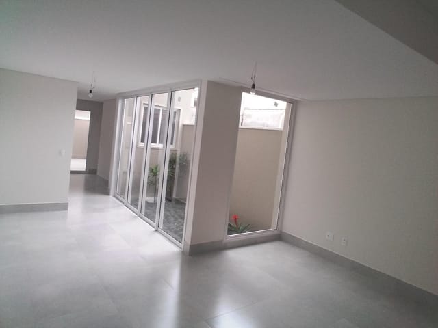 Foto do Casa - Casa à venda, 175 m² por R$ 520.000,00 - Jardim das Indústrias - São José dos Campos/SP | INDEPENDENCE NEGOCIOS IMOBILIARIOS LTDA