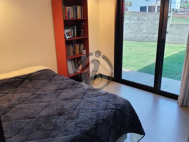 Casa com 140m² 2 quartos e 1 banheiro, à venda, no bairro Medianeira em Arroio do Meio
