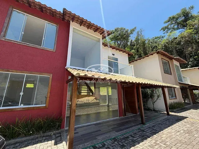 Casa com 100m² 2 quartos e 2 banheiros, à venda, no bairro Penedo em Itatiaia