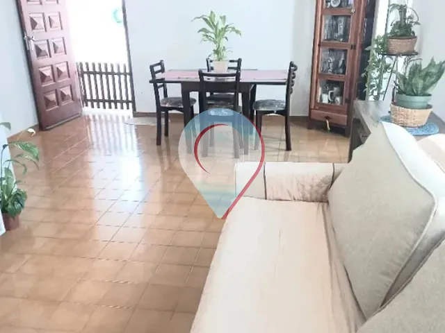 Casa 3 quartos e 2 banheiros, à venda, no bairro Jardim Pacaembu em Jundiaí