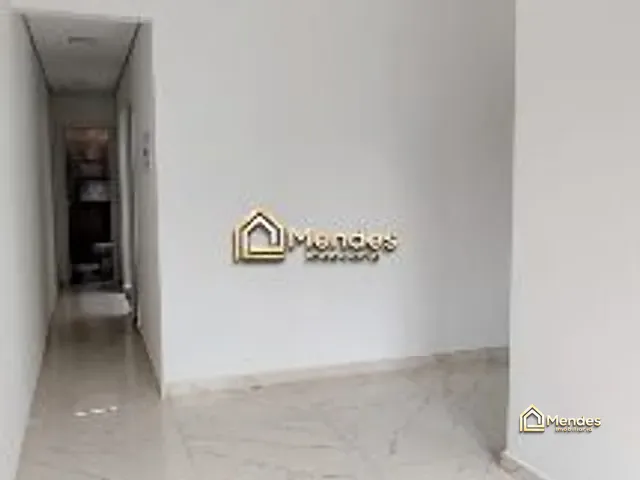 Casa com 46m² 2 quartos e 1 banheiro, à venda, no bairro Sítio Cercado em Curitiba