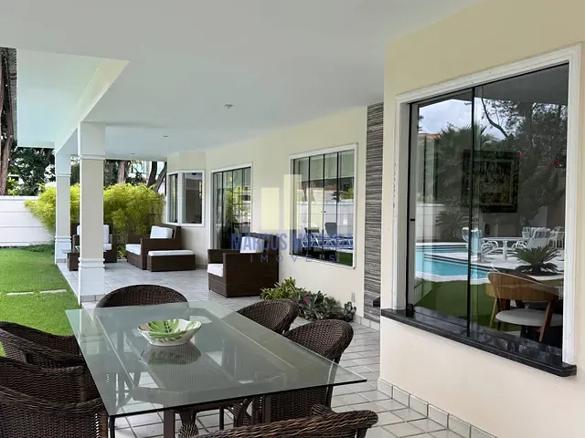 Casa com 1076m² 8 quartos e 11 banheiros, à venda, no bairro Barra da Tijuca em Rio de Janeiro