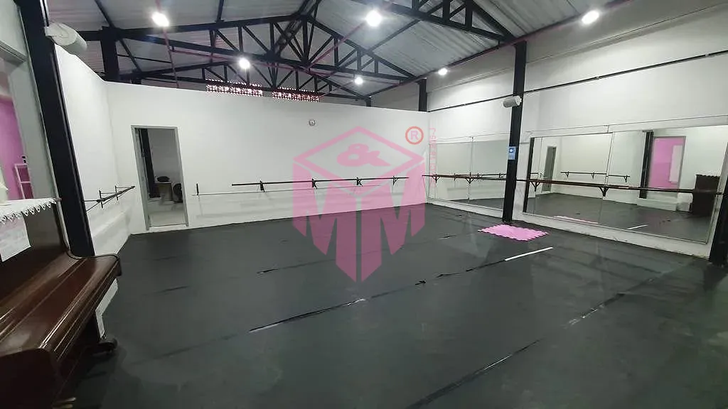 Casa, 2 quartos, 309 m² - Foto 13