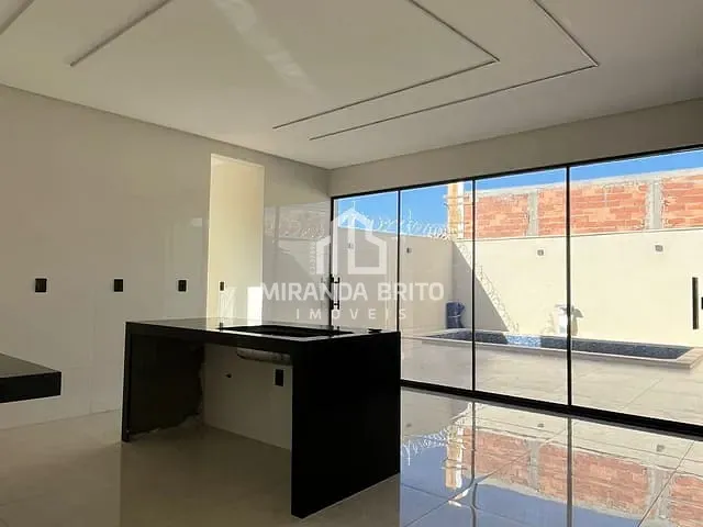 Casa com 273m² 3 quartos e 3 banheiros, à venda, no bairro Vila Oliveira em Aparecida de Goiânia
