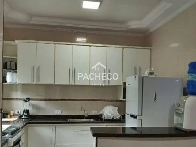 Casa com 300m² 3 quartos e 2 banheiros, à venda, no bairro Jardim Flamboyant em Santa Bárbara d'Oeste