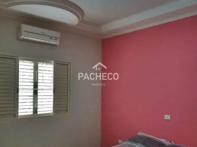 Casa com 300m² 3 quartos e 2 banheiros, à venda, no bairro Jardim Flamboyant em Santa Bárbara d'Oeste