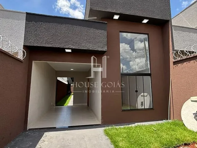 Casa com 185m² 3 quartos e 2 banheiros, à venda, no bairro Jardim Helvécia em Aparecida de Goiânia
