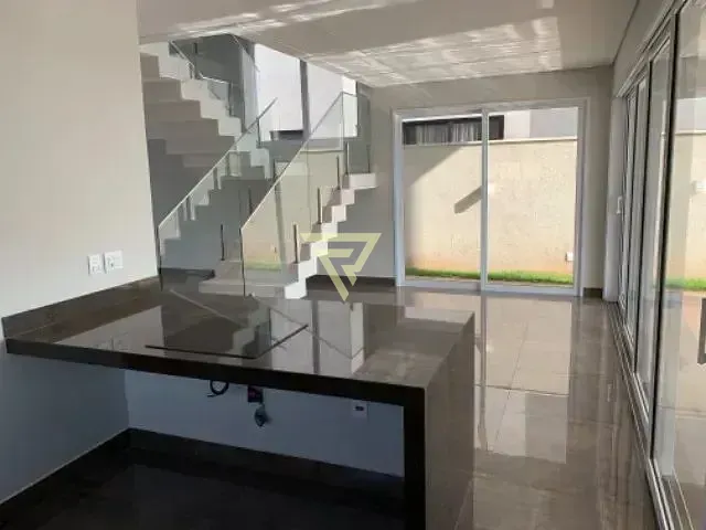 Casa com 360m² 3 quartos e 5 banheiros, à venda, no bairro Loteamento Terras de Florença em Ribeirão Preto