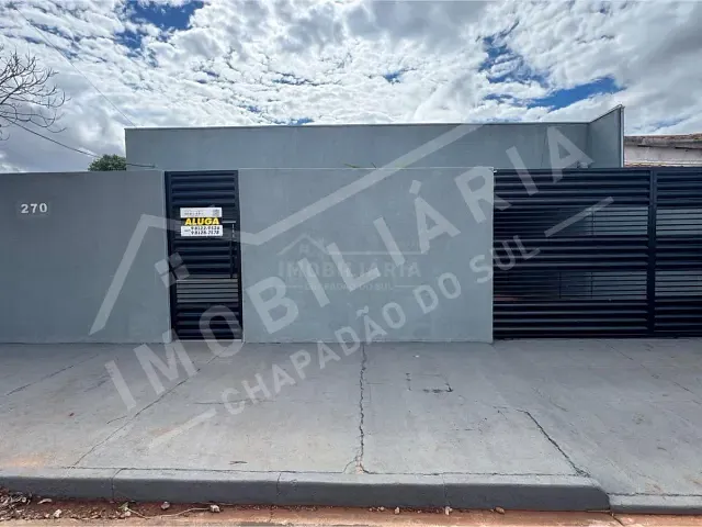 Casa 3 quartos e 2 banheiros, para alugar, no bairro ESPLANADA III em Chapadão do Sul