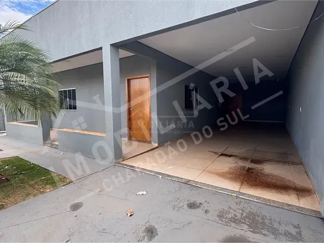 Casa 3 quartos e 2 banheiros, para alugar, no bairro ESPLANADA III em Chapadão do Sul