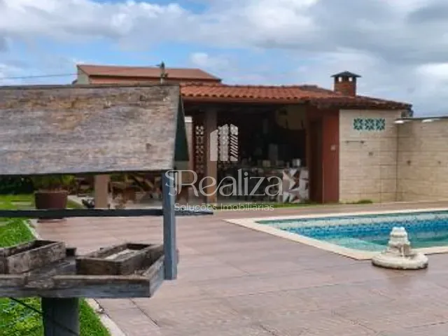 Casa 4 quartos e 2 banheiros, à venda, no bairro Cururupe em Ilhéus