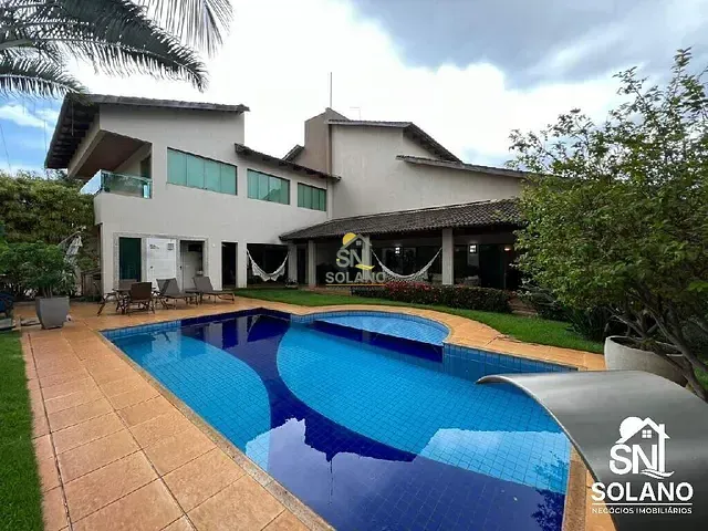 Casa com 473m² 4 quartos e 6 banheiros, à venda, no bairro Loteamento Portal do Sol I em Goiânia