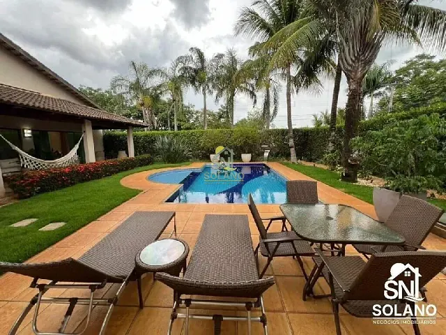 Casa com 473m² 4 quartos e 6 banheiros, à venda, no bairro Loteamento Portal do Sol I em Goiânia