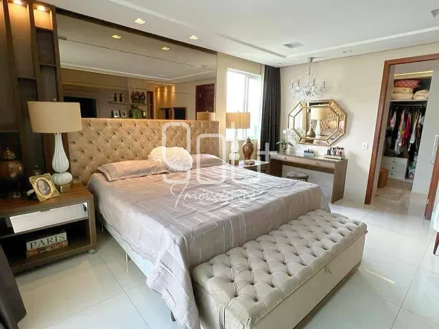 Casa 4 quartos e 5 banheiros, à venda, no bairro Parque do Jiqui em Parnamirim