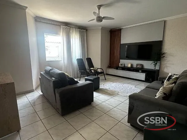Casa com 300m² 3 quartos e 3 banheiros, à venda, no bairro Jardim Marajoara em Nova Odessa