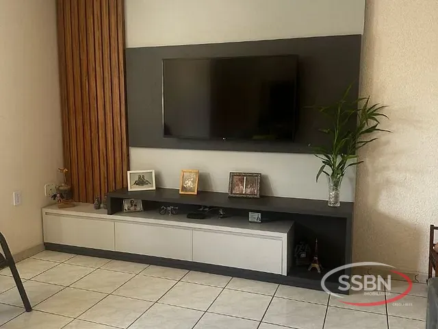 Casa com 300m² 3 quartos e 3 banheiros, à venda, no bairro Jardim Marajoara em Nova Odessa