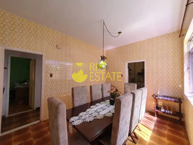 Casa com 720m² 3 quartos e 3 banheiros, à venda, no bairro Laranjal em Volta Redonda
