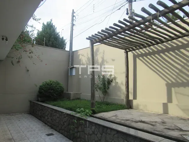 Casa 3 quartos e 3 banheiros, à venda, no bairro Vila Paraíba em Guaratinguetá