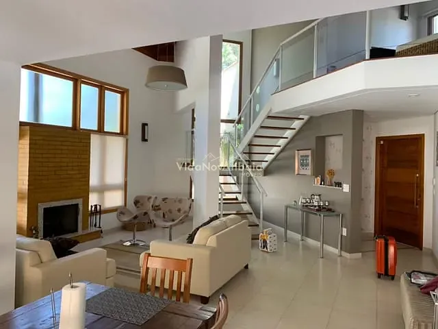 Casa com 600m² 3 quartos e 5 banheiros, à venda, no bairro Usina em Atibaia