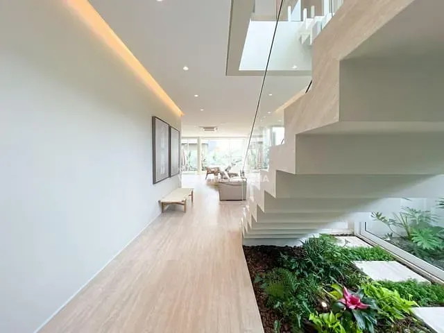 Casa com 348m², à venda, no bairro Alameda das Cores Residencial em Sinop