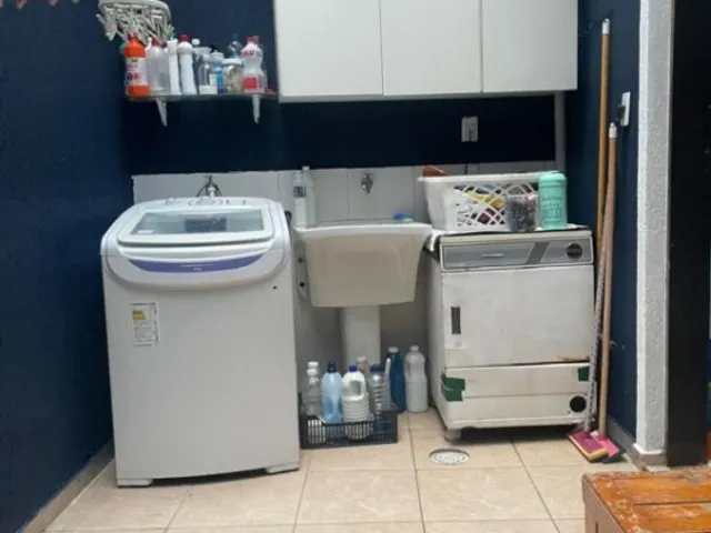 Casa 3 quartos e 3 banheiros, à venda, no bairro Jardim Santo Antônio em Santo André