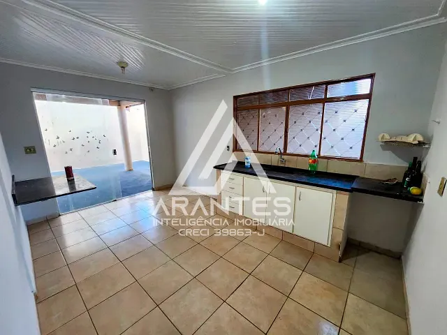 Casa 3 quartos e 1 banheiro, para alugar, no bairro Cristiano de Carvalho em Barretos