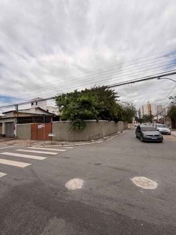 Casa com 990m², à venda ou para alugar, no bairro Pelinca em Campos dos Goytacazes