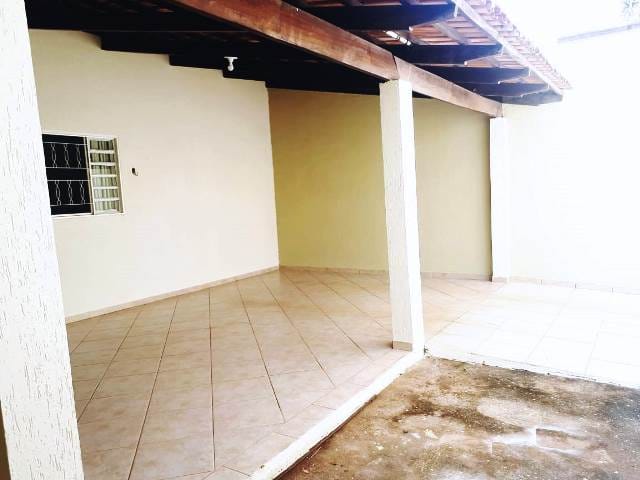 Casa com 300m² 3 quartos e 3 banheiros, à venda, no bairro Residencial Parque Oeste em Goiânia