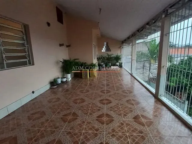 Prédio à venda, no bairro Jardim do Bosque em Cachoeirinha