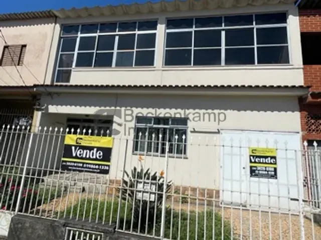 Casa com 230m² 3 quartos e 1 banheiro, à venda, no bairro Conforto em Volta Redonda