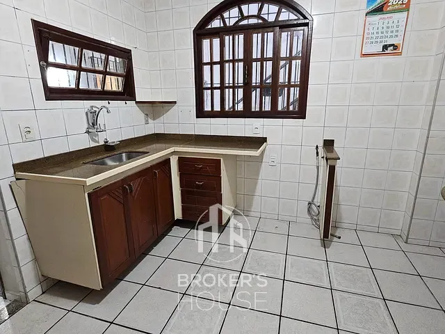 Casa com 142m² 3 quartos e 2 banheiros, à venda, no bairro Santa Luíza em Vitória
