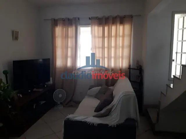 Casa 2 quartos e 2 banheiros, à venda, no bairro Jardim Belvedere em Volta Redonda