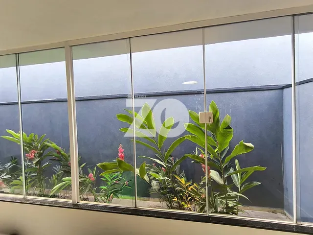 Casa 3 quartos e 5 banheiros, para alugar, no bairro Residencial Villaggio II em Bauru