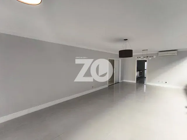 Casa 3 quartos e 5 banheiros, para alugar, no bairro Residencial Villaggio II em Bauru