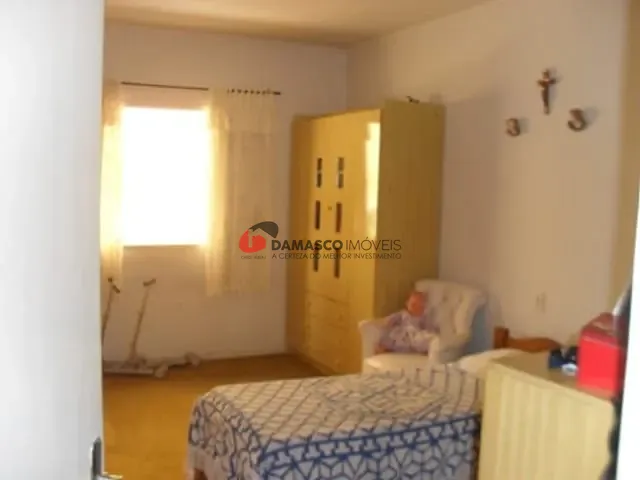 Casa com 224m² 2 quartos e 1 banheiro, à venda, no bairro Santa Maria em São Caetano do Sul