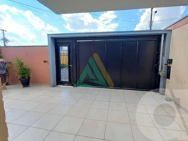 Casa com 315m² 3 quartos e 3 banheiros, à venda, no bairro Jardim Panorama em Mogi Mirim