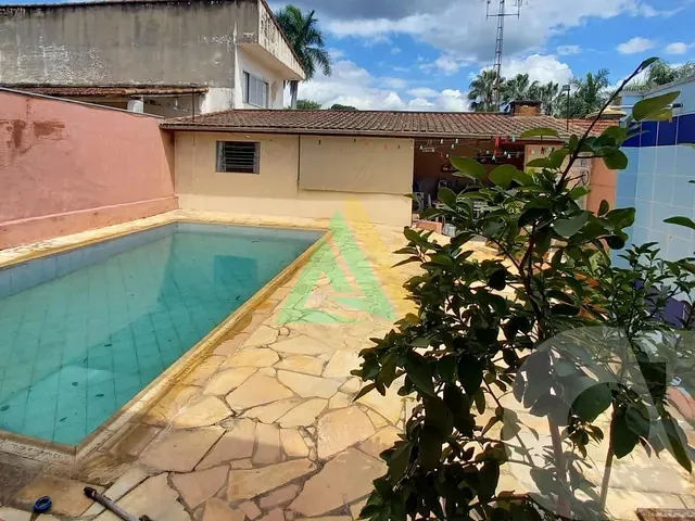 Casa com 315m² 3 quartos e 3 banheiros, à venda, no bairro Jardim Panorama em Mogi Mirim