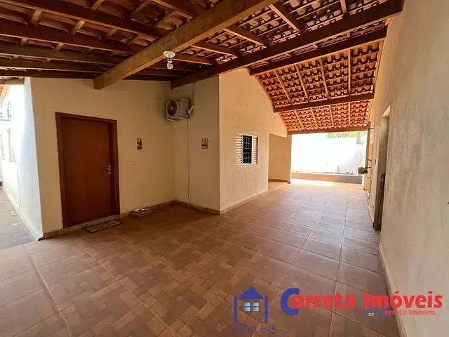 Casa 2 quartos e 1 banheiro, à venda, no bairro Jardim Primaveril em Três Lagoas
