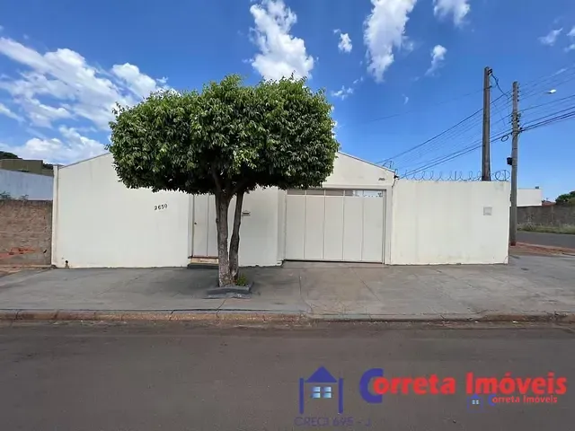 Casa 2 quartos e 1 banheiro, à venda, no bairro Jardim Primaveril em Três Lagoas