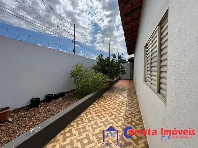 Casa 2 quartos e 1 banheiro, à venda, no bairro Jardim Primaveril em Três Lagoas