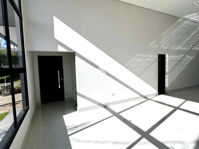 Casa com 200m² 3 quartos e 2 banheiros, à venda, no bairro Gleba Esperança em Londrina