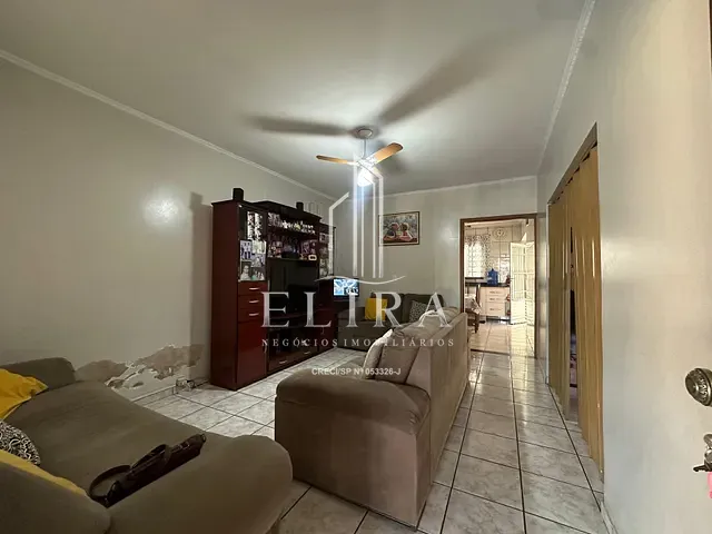 Casa com 250m² 3 quartos e 2 banheiros, à venda, no bairro Jardim Europa I em Santa Bárbara D'Oeste