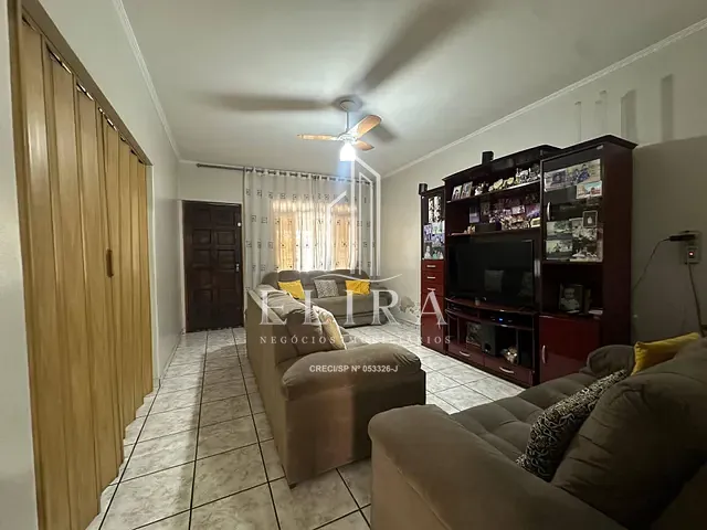 Casa com 250m² 3 quartos e 2 banheiros, à venda, no bairro Jardim Europa I em Santa Bárbara D'Oeste