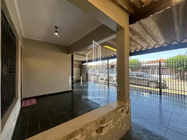 Casa com 250m² 3 quartos e 2 banheiros, à venda, no bairro Jardim Europa I em Santa Bárbara D'Oeste