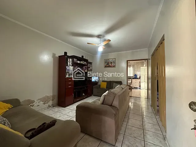 Casa com 250m² 3 quartos e 2 banheiros, à venda, no bairro Jardim Europa I em Santa Bárbara D'Oeste