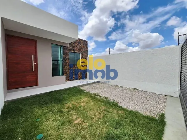 Casa 2 quartos e 1 banheiro, à venda, no bairro Nova Caruaru em Caruaru