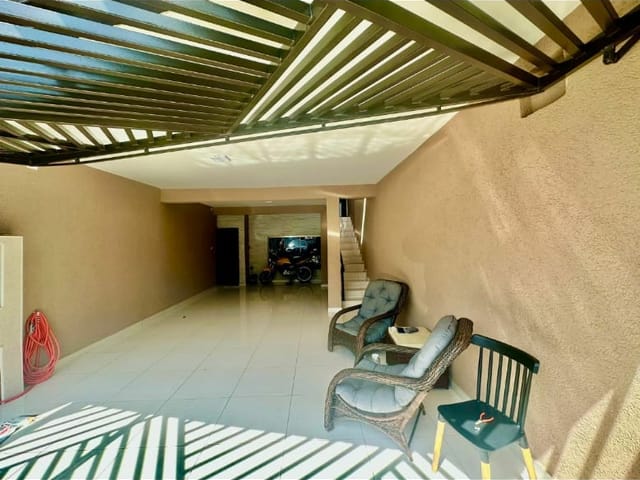Casa com 300m² 3 quartos e 2 banheiros, à venda, no bairro Jardim Textil em São Paulo