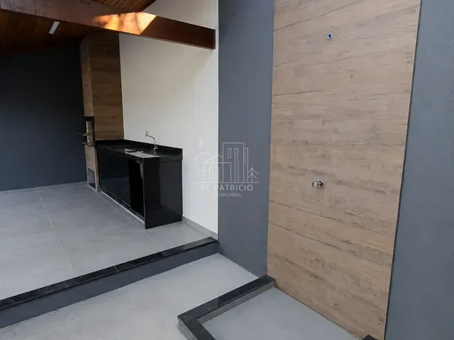 Casa com 250m² 2 quartos e 2 banheiros, à venda, no bairro Segredo em Guapimirim